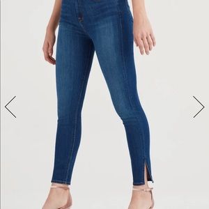 (B)Air 7 for all Mankind jeans